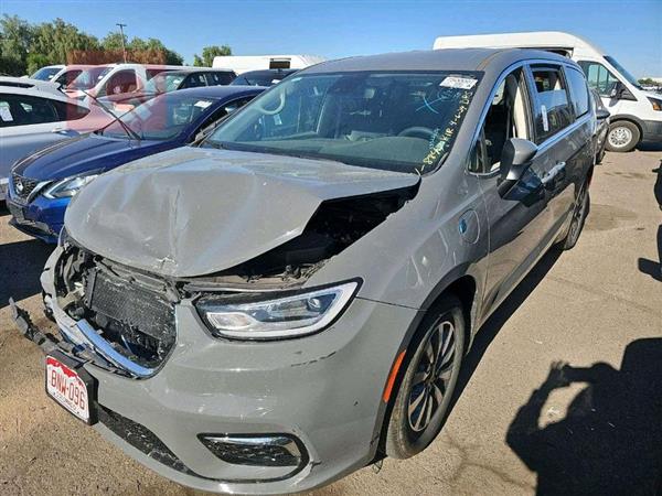 Chrysler for sale in Iraq